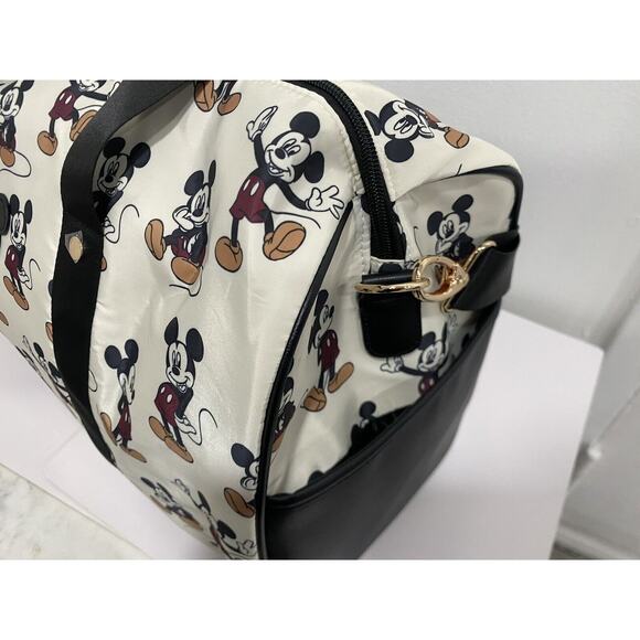 Brand New Mickey Mouse BioWorld White Travel Duffle Bag & Suitcase Animated - Picture 4 of 6
